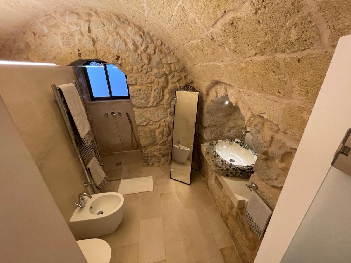 فيلا Le Liame Antico Trullo غاليانو دل كابو المظهر الخارجي الصورة